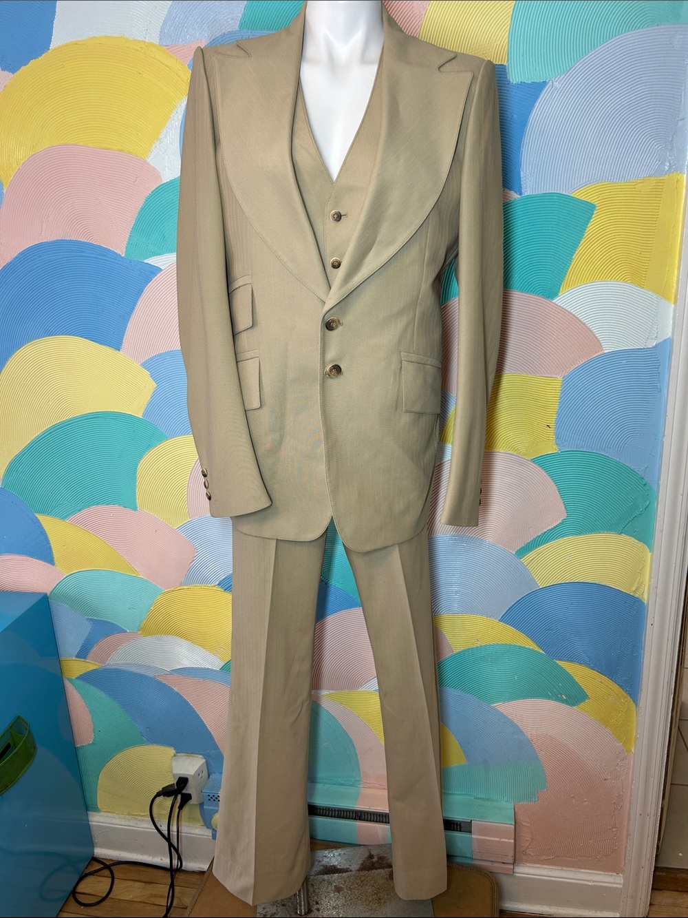 Hughes & Hatchers Men's Beige Dress Vest & Trousers Set - Classic Tailored Suit